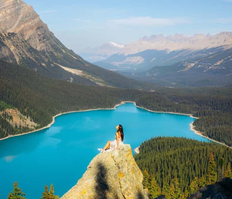 Banff/Calgary/Canmore: Crowfoot Glacier and 5 Lakes Tour - The Value of a Guided Tour