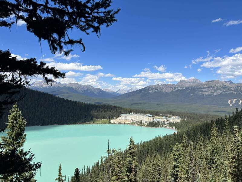 Banff/Calgary: Lake Louise, Moraine Lake and Emerald Lake - Who Will Love This Tour?