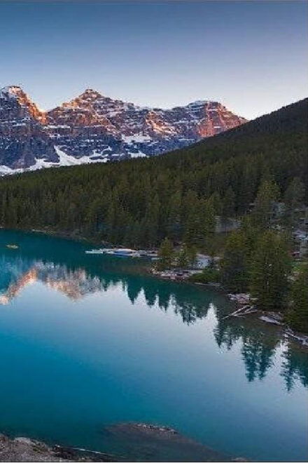 Banff/Canmore: Lake Louise, Moraine & Johnston Canyon Trip - Transportation and Comfort