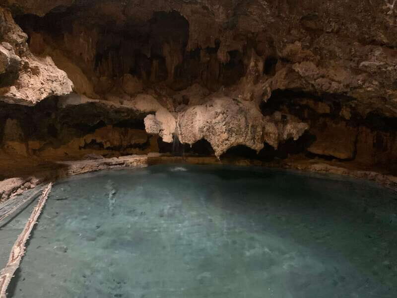 Banff: Gondola Cave Basin, Johnston Canyon & Lake Minnewanka - FAQ