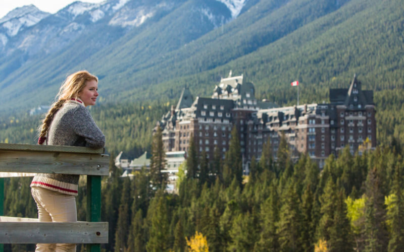 Banff Gondola, Johnston Canyon & Lake Minnewanka Full-Day Tour - Transport and timing: useful, not always exact