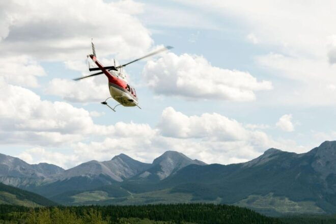 Banff: Half-Hour Helicopter Tour of Minnewanka Lake & Banff - Booking Information