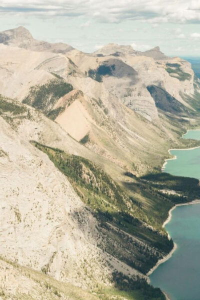 Banff: Half-Hour Helicopter Tour of Minnewanka Lake & Banff - Accessibility