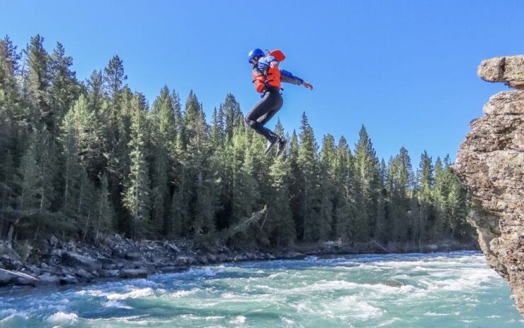 Banff: Horseshoe Canyon Whitewater Rafting Tour - Tour Duration and Details