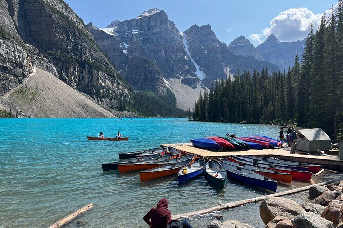 Banff Lake Louise and Moraine Lake Shuttle Tour - Exploring the Banff Lake Louise and Moraine Lake Shuttle Tour