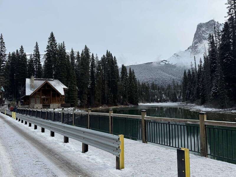 Banff: Lake Louise, Moraine, Emerald Lake & Johnston Canyon - What’s Not Included