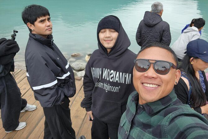 Banff: Shared Sightseeing Tour to Moraine Lake and Lake Louise - Who Is This Tour Best For?