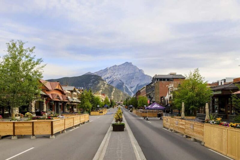 Banff: Tips-Based Walking Tour & Town Highlights - Authentic Stories and Hidden Gems