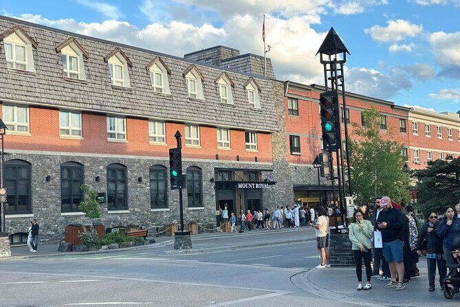 Banff to YYC Airport Shared Shuttle Service - Good To Know