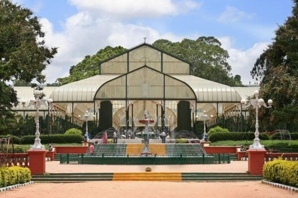 Bangalore: Private Car Hire and Driver With Flexible Options - Bangalore Palace