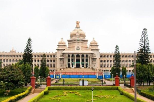 Bangalore: Private Car Hire and Driver With Flexible Options - The Sum Up