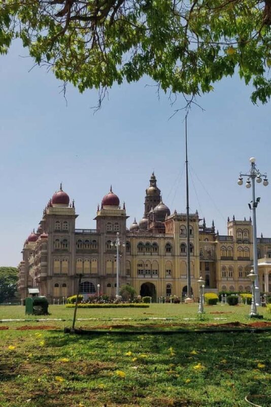 Bangalore: PRIVATE Mysore Tour - Lunch, Palace, Museum, Lake - Authentic Experiences and Insider Insights
