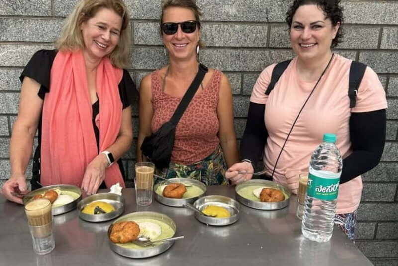 Bangalore Street Food + Lalbagh Garden Walking Tour - Exploring the Itinerary in Detail