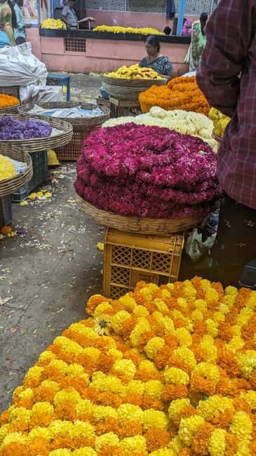 Bangalore Walking Tour KR Flower Market,Fort,Tippu palace - Wrapping Up