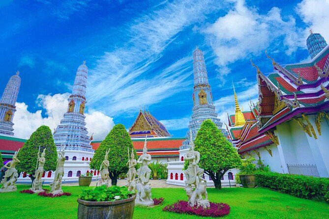 Bangkok 1-Day Highlights by van + Jim Thompson House - A Deep Dive into the Bangkok 1-Day Highlights Tour