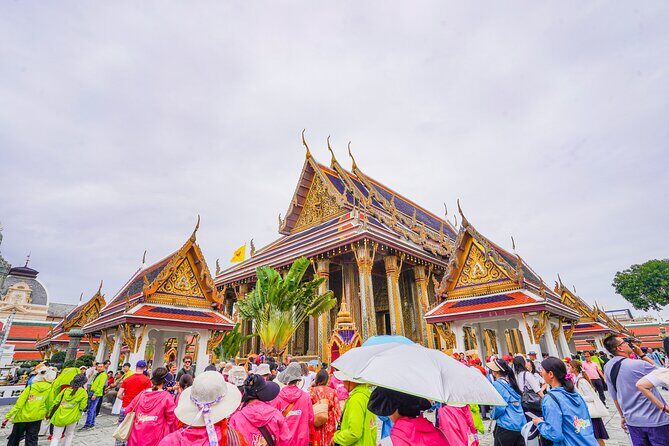 Bangkok 1-Day Highlights by van + Jim Thompson House - FAQs