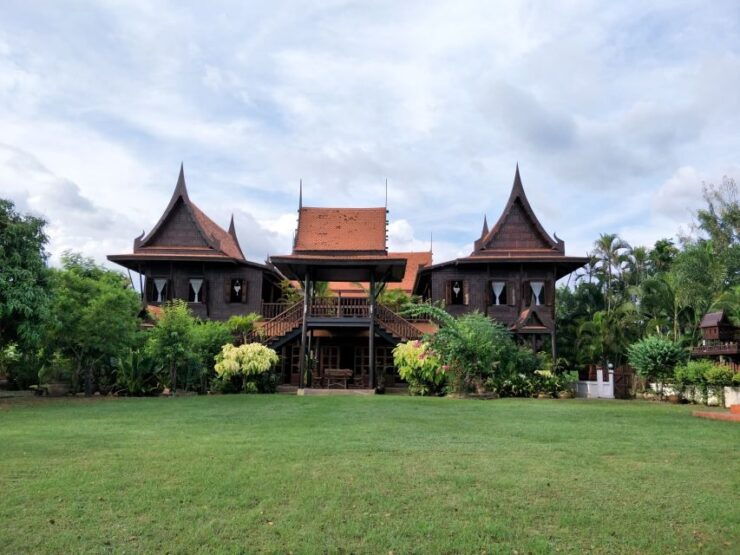 Bangkok: 2-Day Thai Cooking Class in a Teak House - Group Information