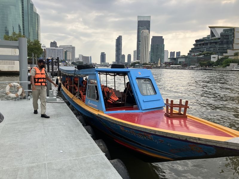 Bangkok 2-Hour Canal Tour by Teak Boat from Bangkok - Bangkok from the water, not the pavement