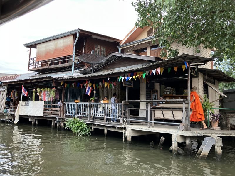 Bangkok 2-Hour Canal Tour by Teak Boat from Bangkok - Thon Buri and the homes along the water