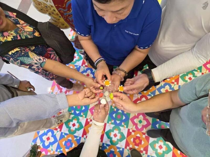 Bangkok: 2-hour Eat with Me CHOB Street Food Lunch Tasting - The Sum Up