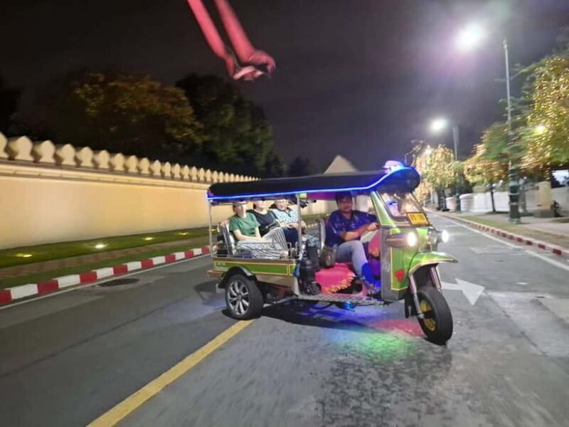Bangkok: 2-hour Old City Night Food Tasting on CHOB TUK TUK - A Detailed Look at the Experience
