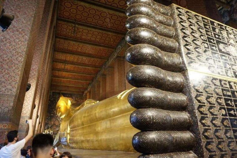Bangkok 3-Major Royal Temples Walking Tour - The Iconic Wat Arun