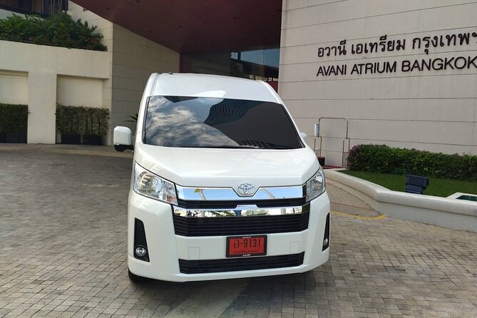 Bangkok Airport Arrival : Luxury Limousine (Airport to Hotel) - Overview of the Activity
