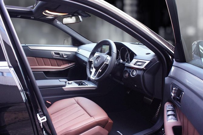 Bangkok Airport Departure : Luxury Limousine (Hotel to Airport) - The Sum Up