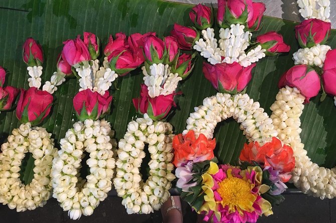 Bangkok: Amazing Bangkok City and Temple Tour - Common Questions