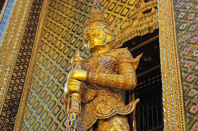 Bangkok Amazing Temple & City Tour With Lunch (Private) - Booking and Pricing Information