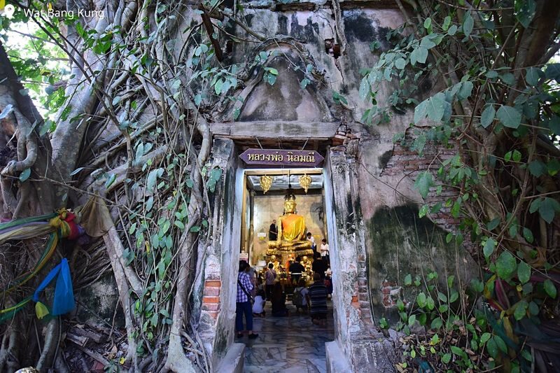 Bangkok Amphawa & Maeklong Full-Day Small Group Tour - A railway market, then a river town