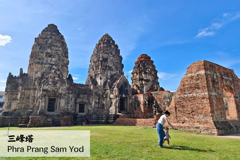 Bangkok Ancient Capitals & Sunflower Fields Day Tour - Lunch with local Thai flavours