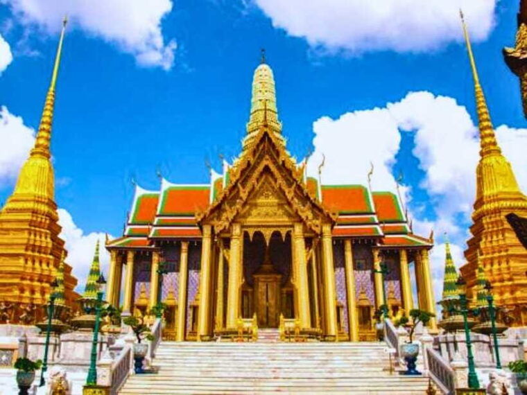 Bangkok: Ancient Temples and Khlong Lat Mayom Market Tour. - Transportation and Accessibility