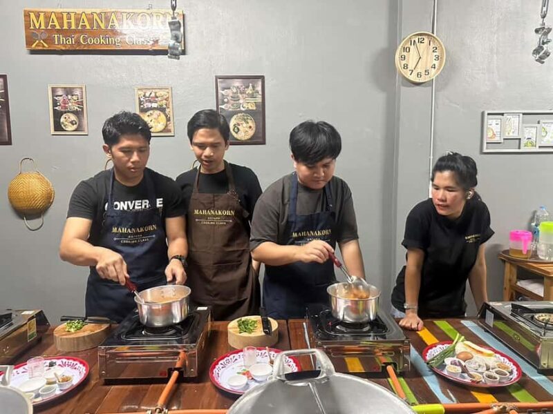 Bangkok: Authentic Thai Cooking Class - Cozy, Hands-On - Group Size and Atmosphere