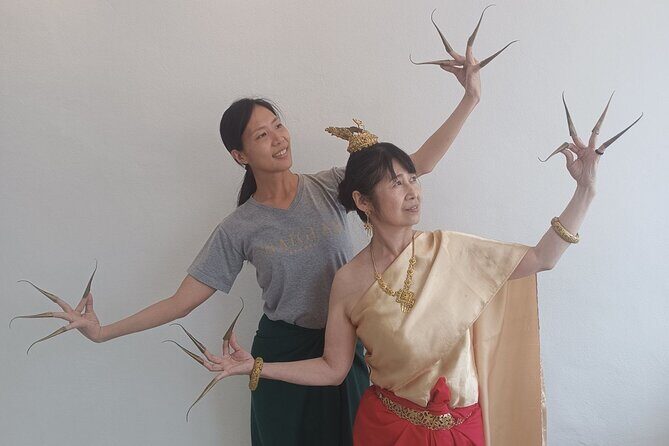 Bangkok Authentic Thai Dance Class at Thai Glam Studio - Practical Details & Logistics