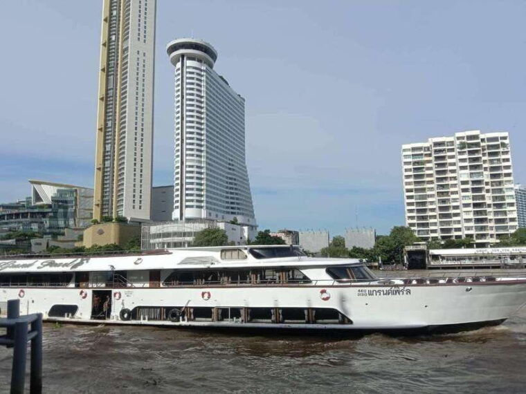 Bangkok-Ayutthaya Day Tour by Bus Return by Cruise & Hotel - Included Services