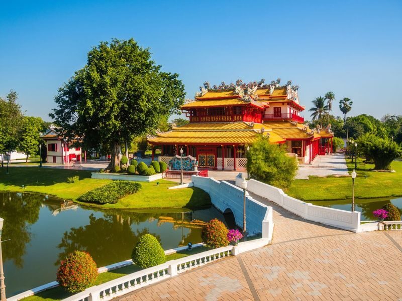 Bangkok: Ayutthaya Temples & Boat Tour with Lunch - Pickup, timing, and a few practical details
