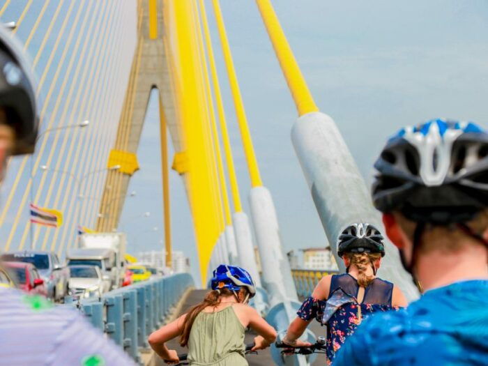 Bangkok: Backstreets and Historic With Temples Bike Tour - Customer Feedback