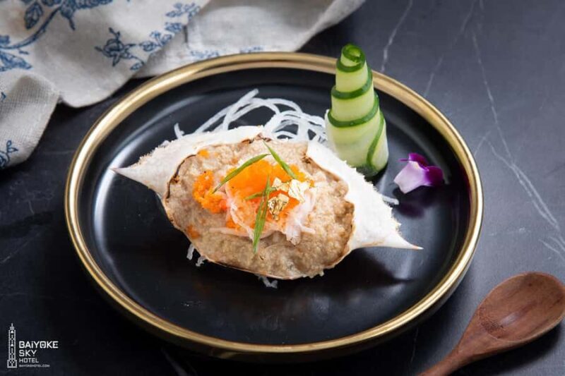 Bangkok: Baiyoke Sky Dinner Buffet Crystal Grill 82nd Floor - Authentic Insights from Reviewers