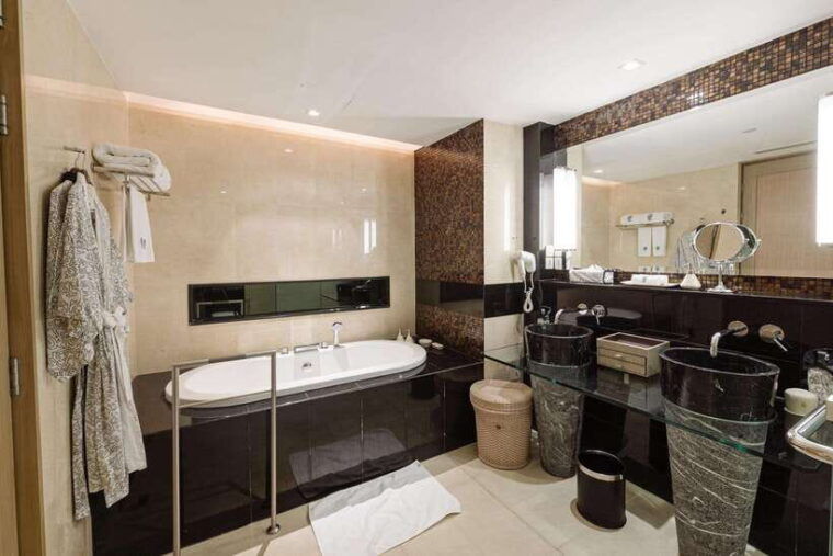 Bangkok: Banyan Tree Hotel Staycation Packages - Exceptional Service