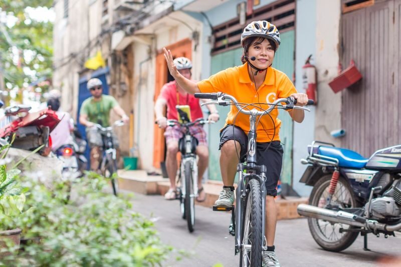 Bangkok Bike Tour by Go Bangkok Tours - Bangkok makes more sense from the back lanes