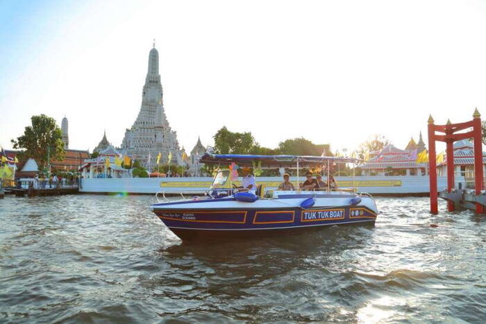 Bangkok: Boat Chao Phraya River Tuk-Tuk Boat Tour - Safety Considerations