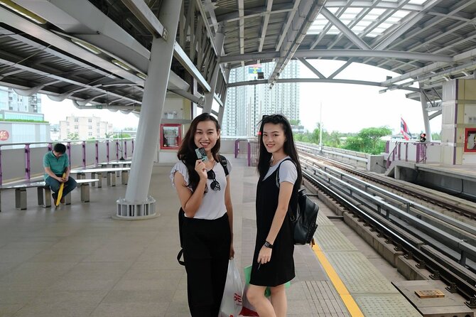 Bangkok BTS Skytrain One Day Pass - Date and Traveler Selection