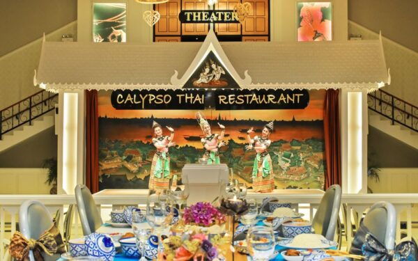 Bangkok: Calypso With Thai Classical Dance - Bangkoks Cultural Fusion