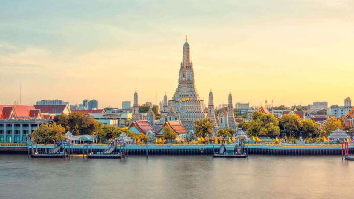 Bangkok: Canal Longtail Boat Sightseeing Cruise - Accessibility and Customer Reviews