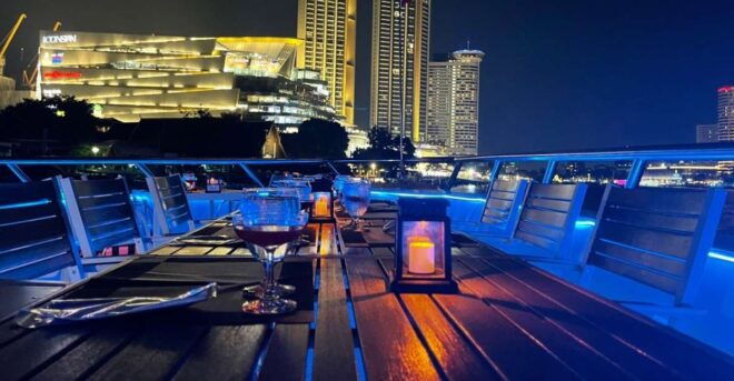 Bangkok: Chao Phraya River Buffet Dinner Cruise - Full Description