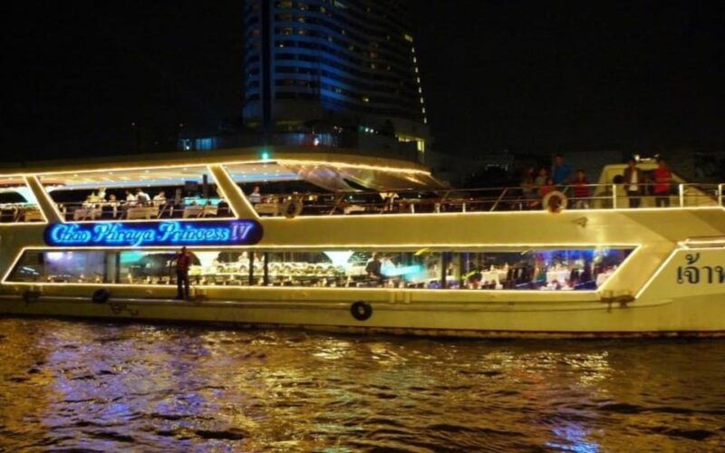 Bangkok: Chao Phraya River Cruise With Indian Buffet Dinner - Witnessing Bangkoks Iconic Landmarks