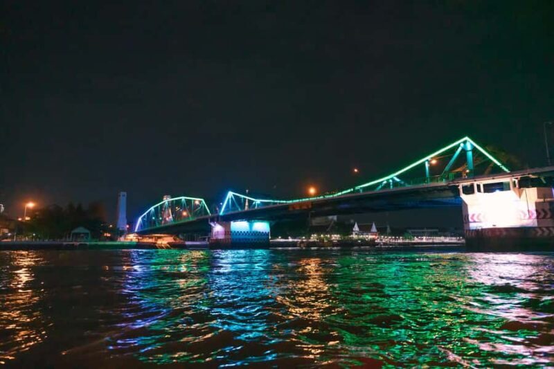 Bangkok: Chao Phraya River Night Cruise by Longtail Boat - What You Can Expect During the Cruise