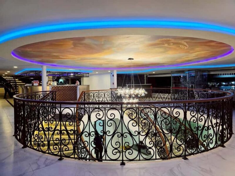 Bangkok: Chao Phraya River NOAH Newest Luxury 6 Stars Cruise - FAQ