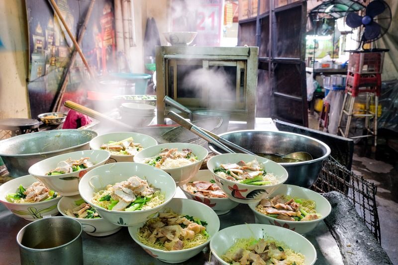Bangkok Chinatown 2-Hour Private Street Food Walking Tour - What the price buys, and what it does not